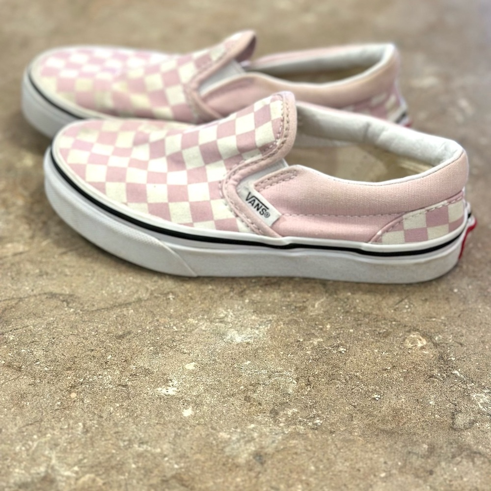 Vans girls shoes size 13, pink and white. VGUC